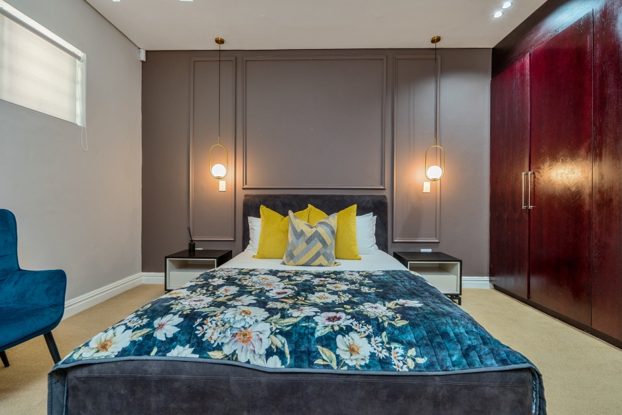 To Let 2 Bedroom Property for Rent in Camps Bay Western Cape